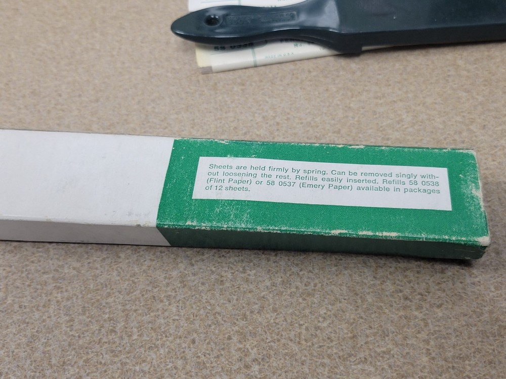 Vtg K&E Keuffel & Esser Refillable Plastic Pencil Pointer w/ Flint Paper Sheets