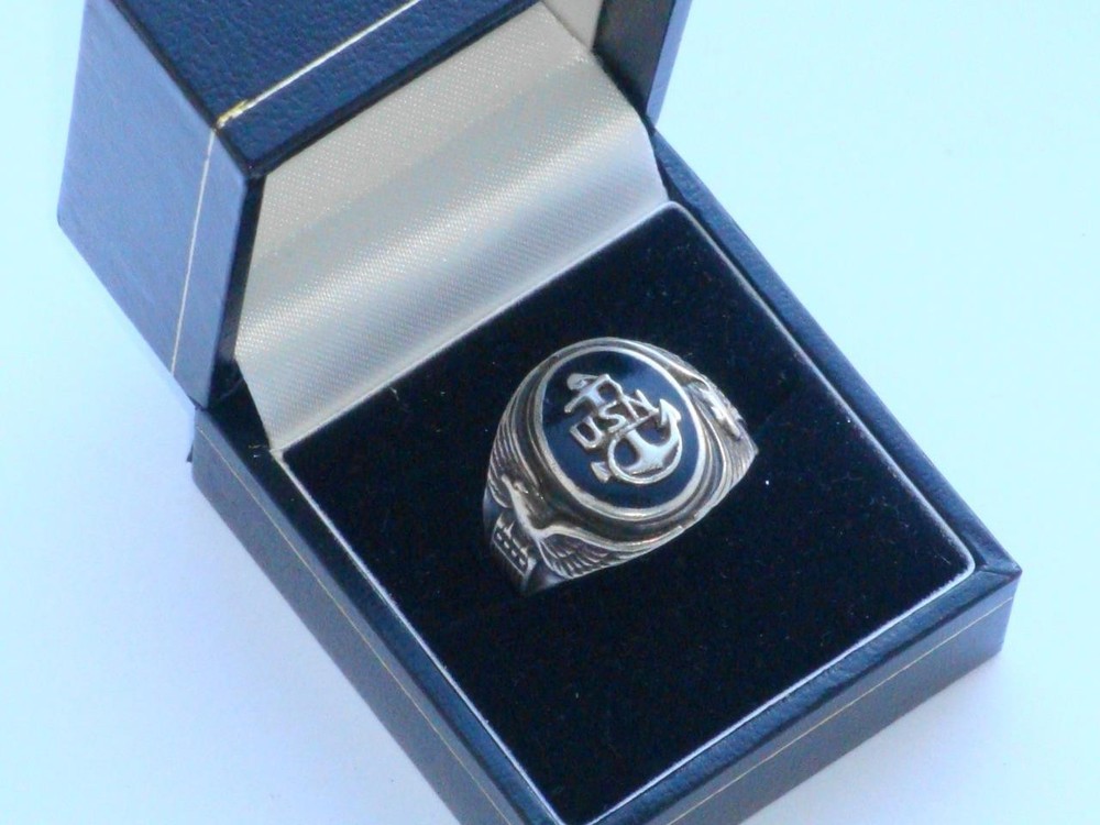 SUPERB ANTIQUE VINTAGE USA UNITED STATES NAVY WWII SILVER & BLACK ENAMEL RING