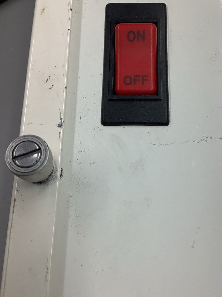 Mould-Tek VIM-501P 115V Digital Panel Vacuum Loader Control (B542)