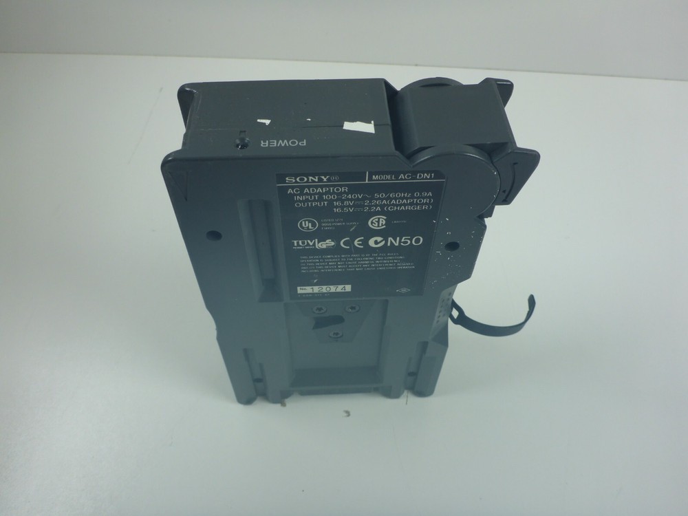 Sony AC-DN1 AC Adaptor