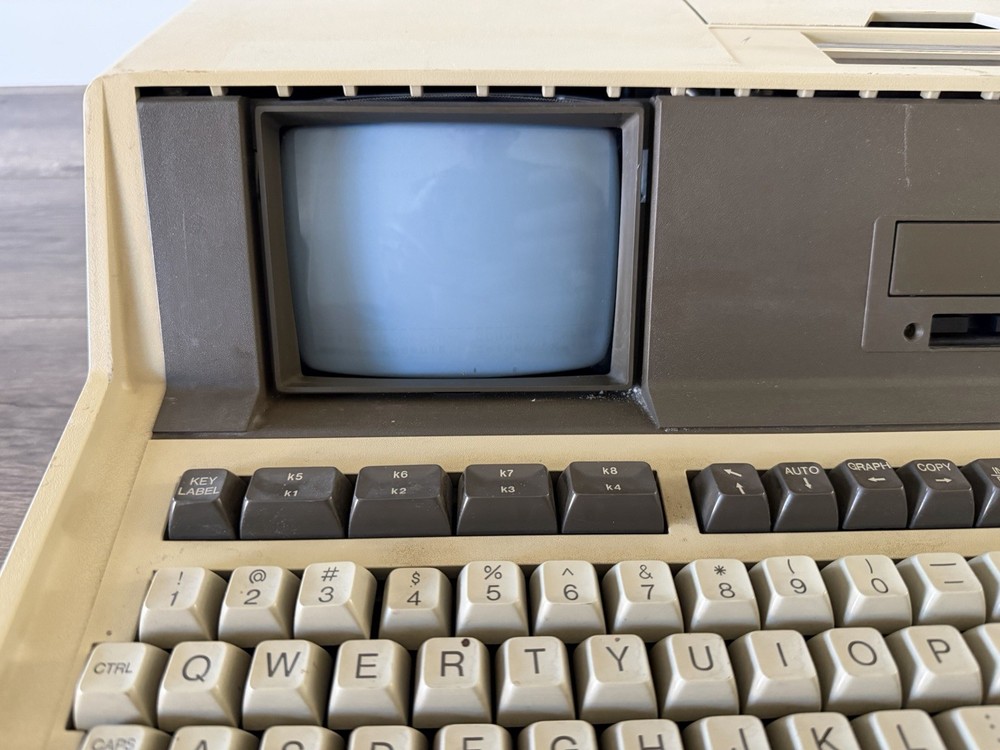 HP Hewlett Packard 85B Computer