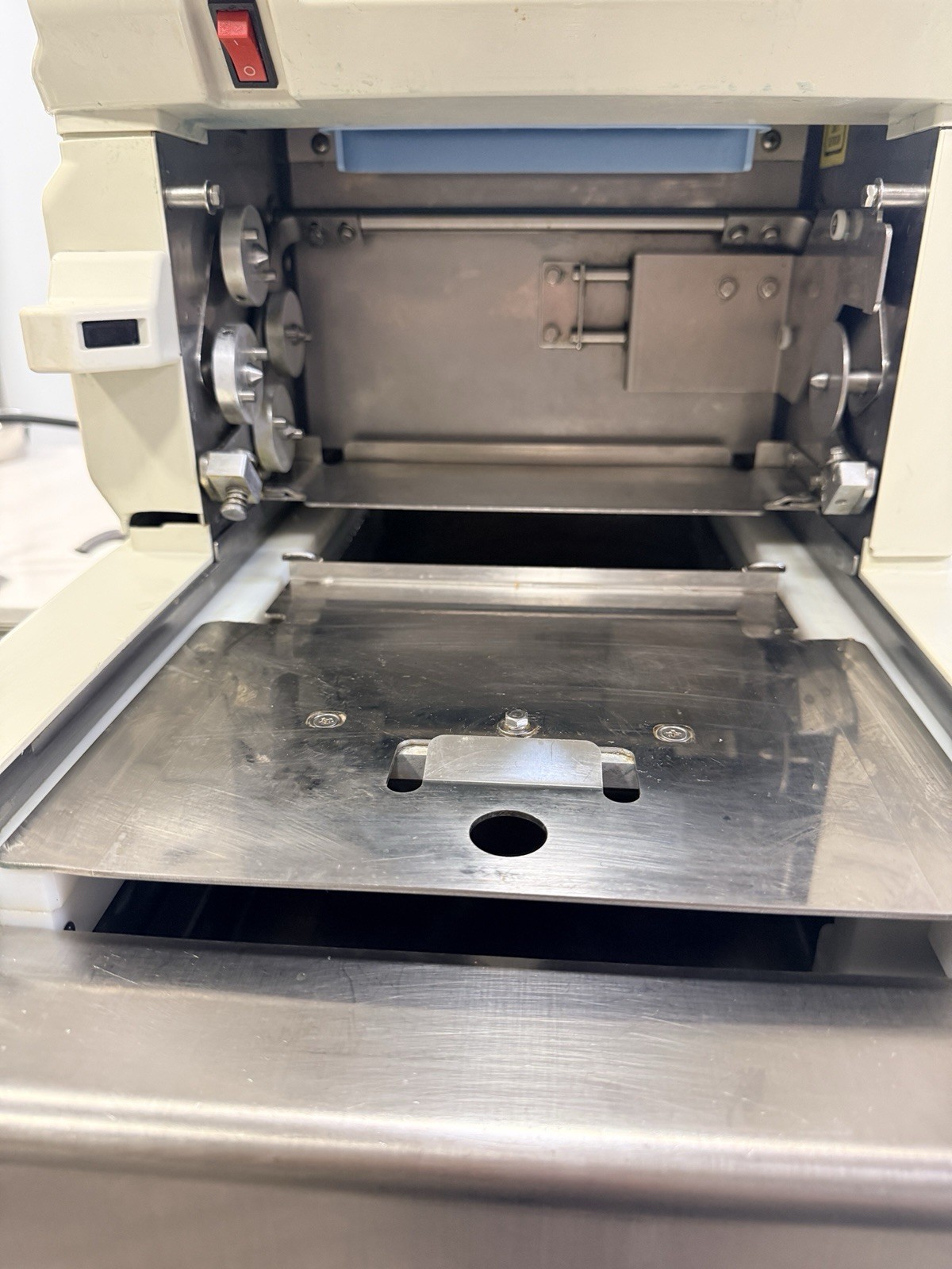 SUZUMO SVR-NYA-ET SUSHI SHEET RICE MAKING MACHINE W/ BRAND NEW HOPPER & Cover