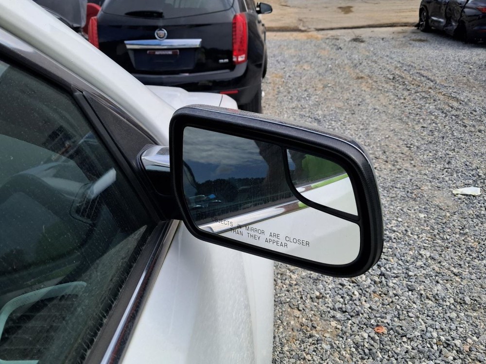 TERRAIN 2012 Glove Box 4774293