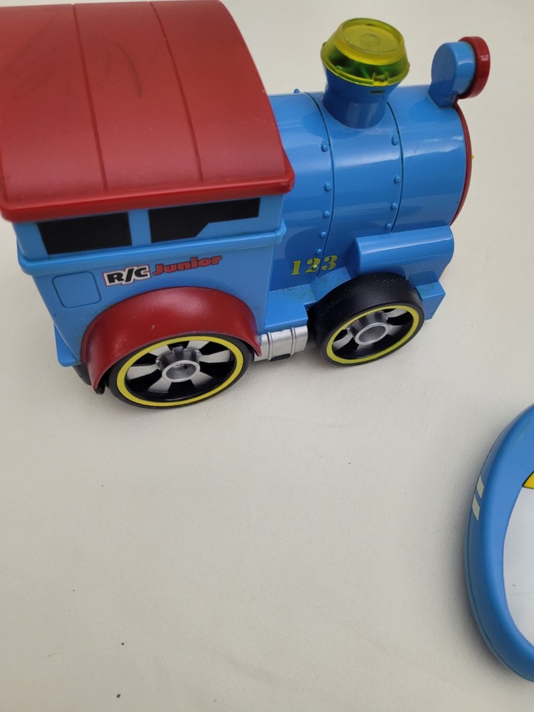Maisto Toy Train Tech R/C Junior With Remote Tested
