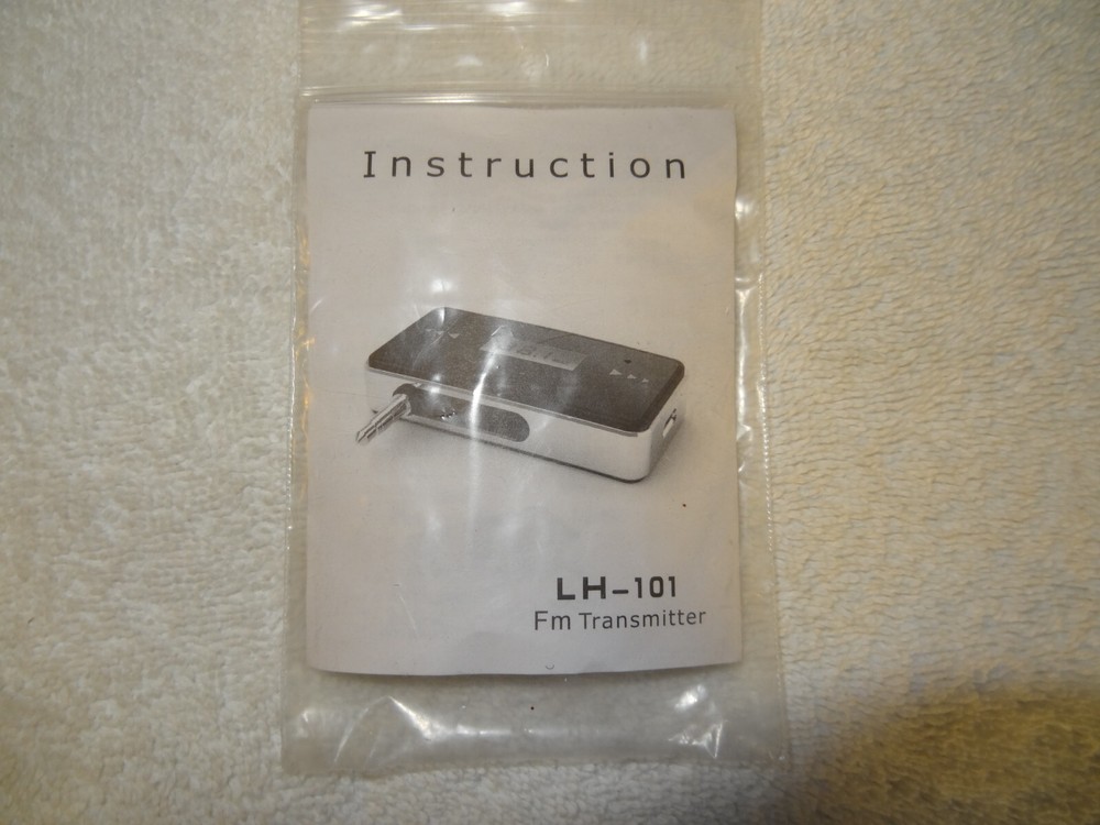 NEW LH-101 Black Car FM Transmitter with Charging Cable