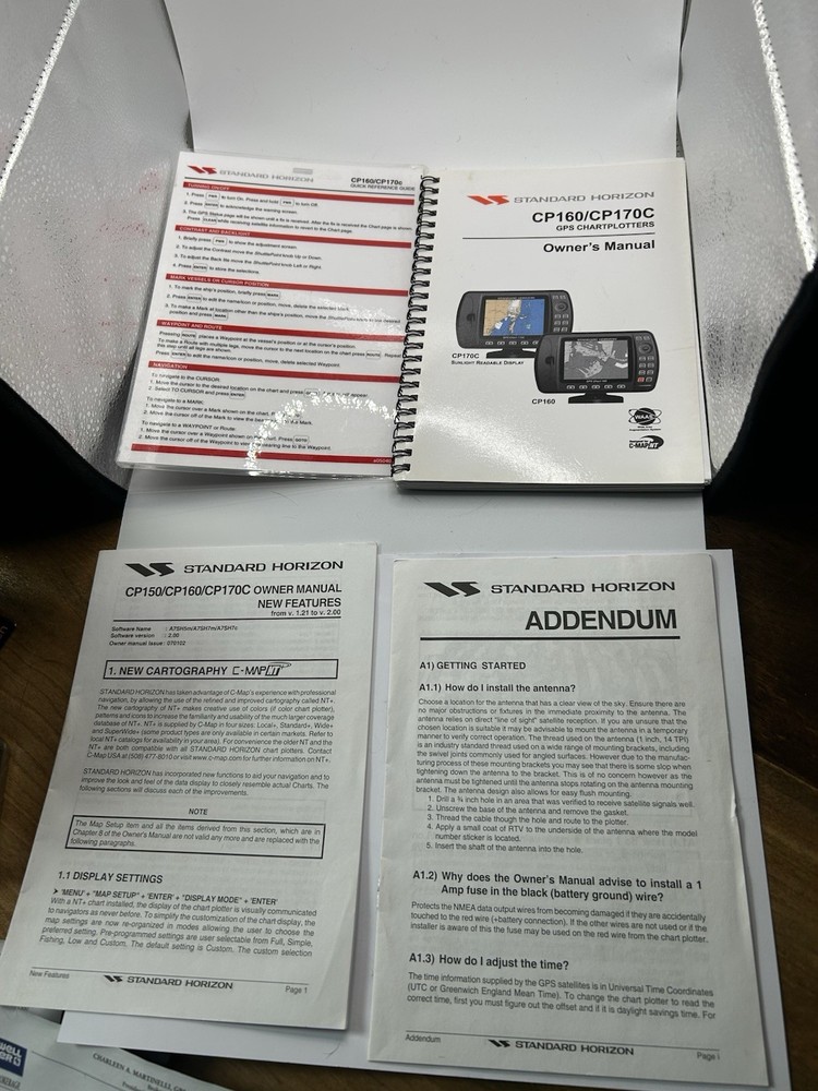 Standard Horizon CP160/CP170C GPS Chartplotters Owner's Manual w/Quick Reference