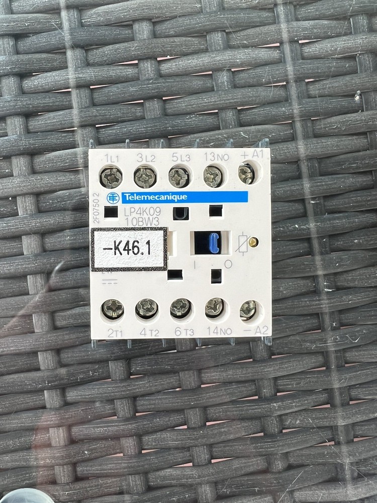 Telemecanique LP4K0910BW3 Contactor