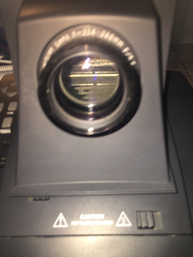 Lightware Viewpoint 100 LCD Projector