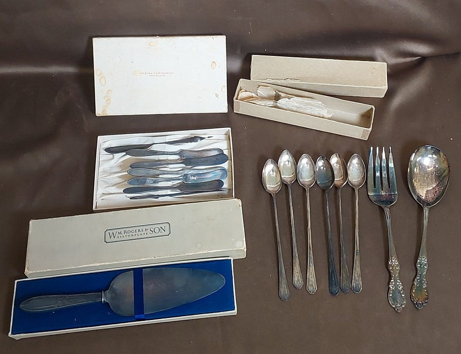 Vintage Silverware Bundle-16 PCS.- Serving Utensils, Ice Tea Spoons, etc.