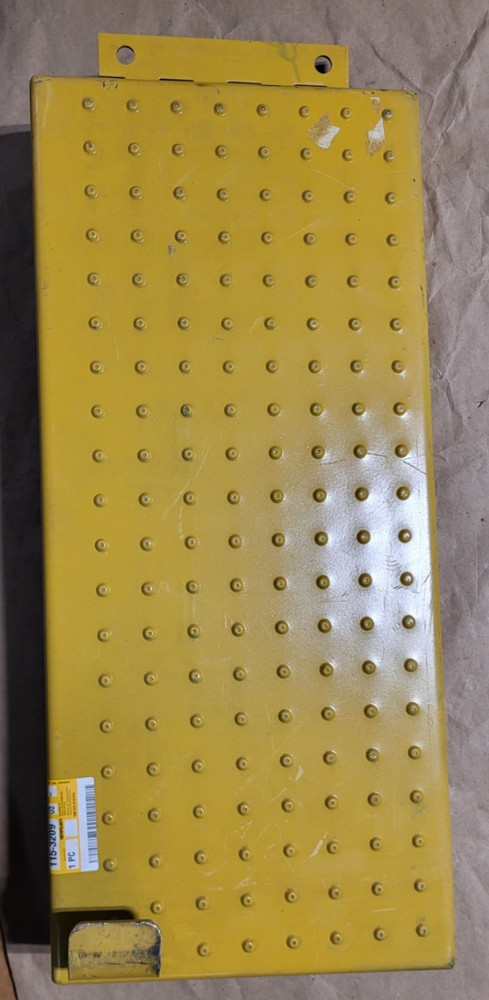 115-3209 Caterpillar Battery Protective Door