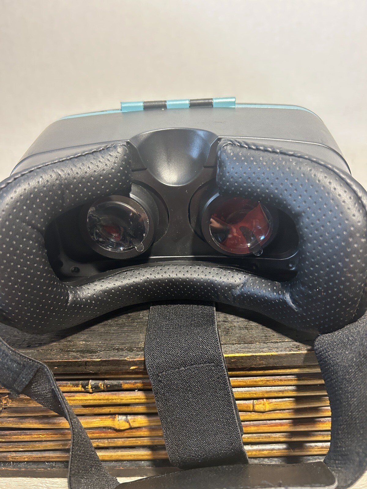 ReTrak Utopia 360 Virtual Reality Smartphone Headset Max Screen Size 6.3"