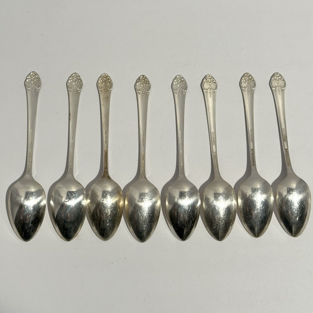 1881 Rogers Oneida Plantation 1948 Silverplate Teaspoons Set of 8 Flatware