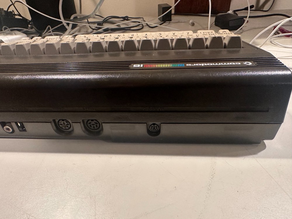 Commodore 16 Vintage Computer C16 Powers on No Video READ