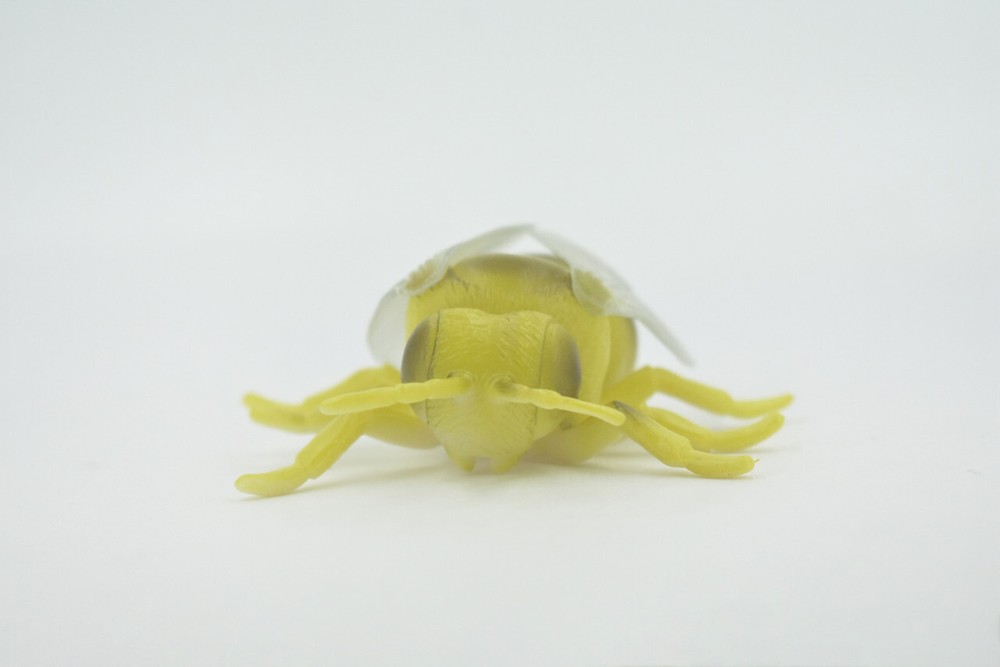 Bumblebee, Solid Rubber Insect, Toy, Realistic Figure Model 3.5" ABC15B263