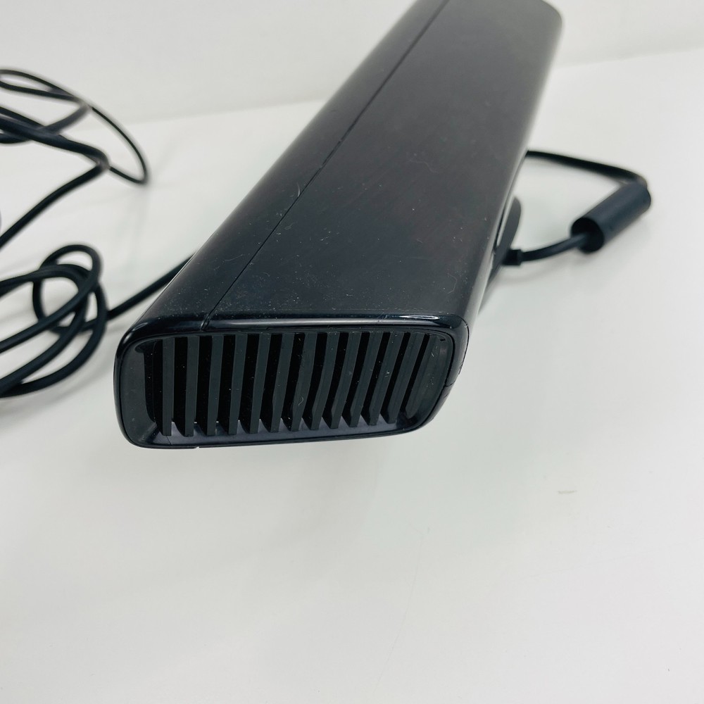 Xbox 230 Kinect Motion Sensor Bar Model 1473 Microsoft 2007 - Read