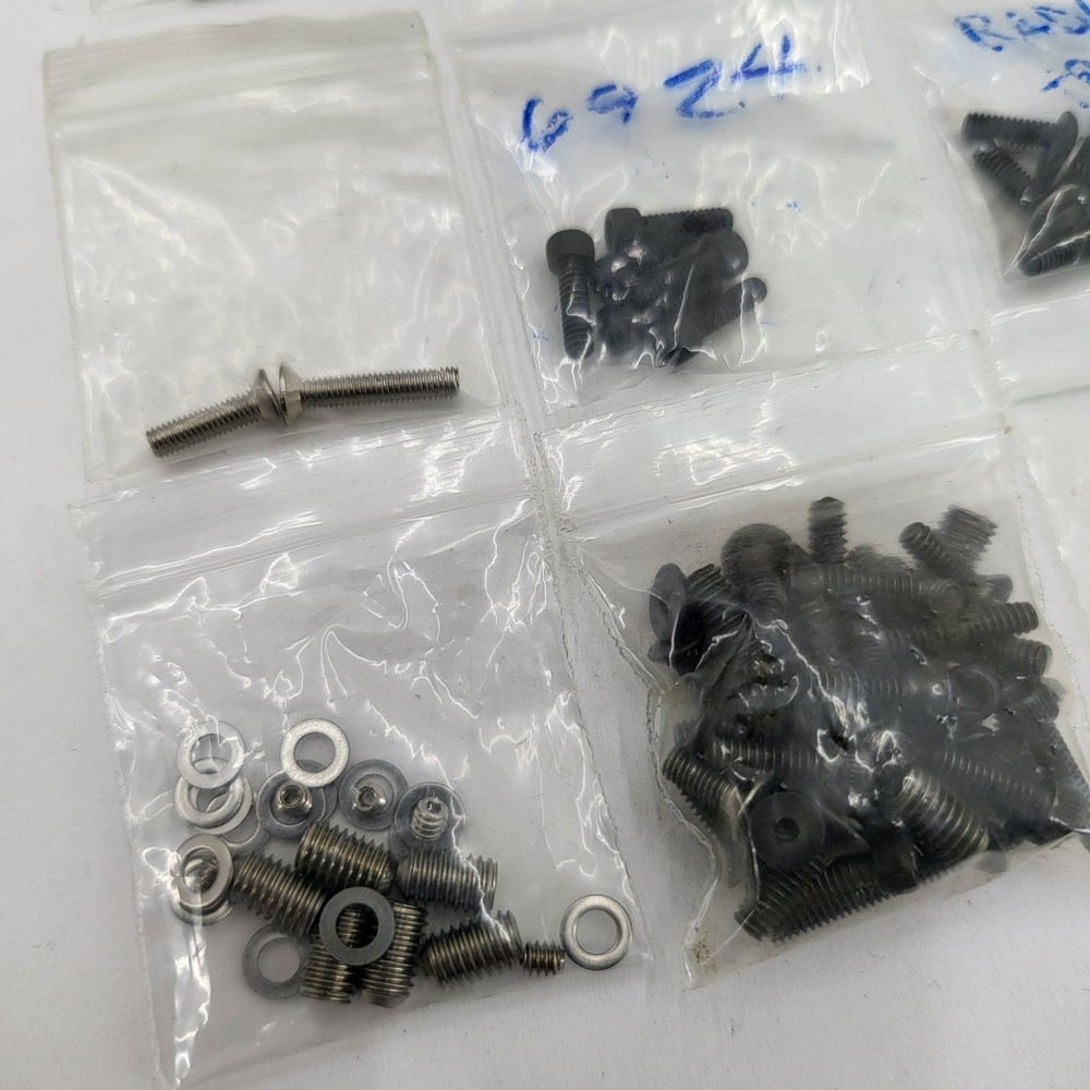 Team Associated Nitro TC3 various hardware packs