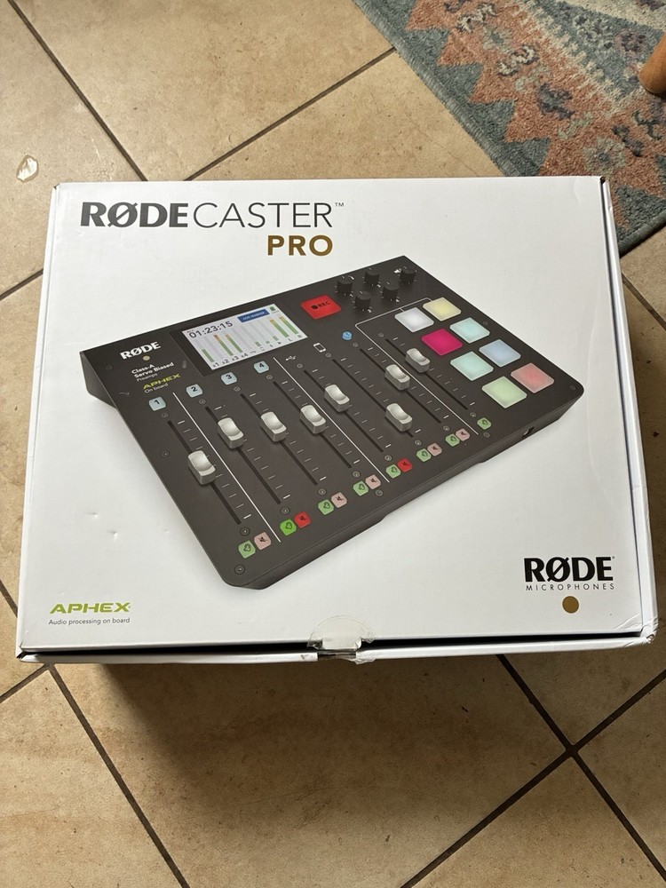 Rodecaster Pro All in one production Solution