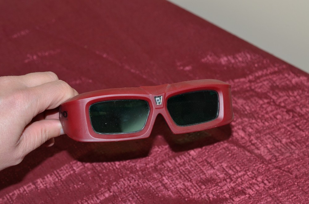Xpand dlp link ready glasses red A102