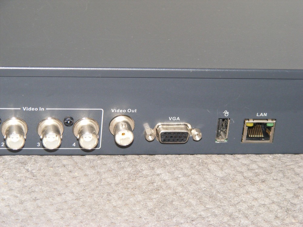 EVERFOCUS SECURITY CAMERA DVR RECORDER W/REMOTE ECOR264-4D1/500*NO CORD*UNTESTED