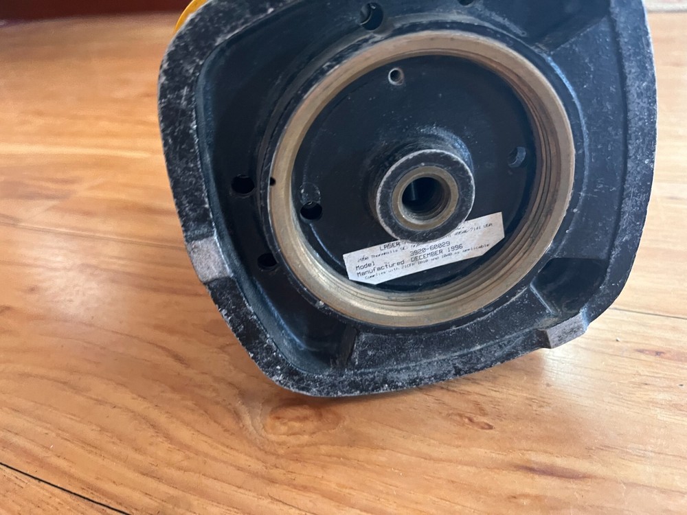 Laser Alignment Laser Beacon LB1 model 3929 With Case UNTESTED