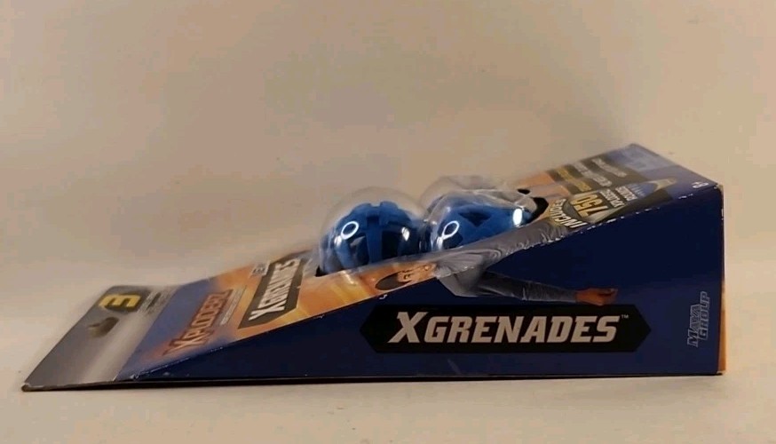 Xploderz XGrenades - 3 Reusable Grenades, 750 Xploderz Rounds - New t001