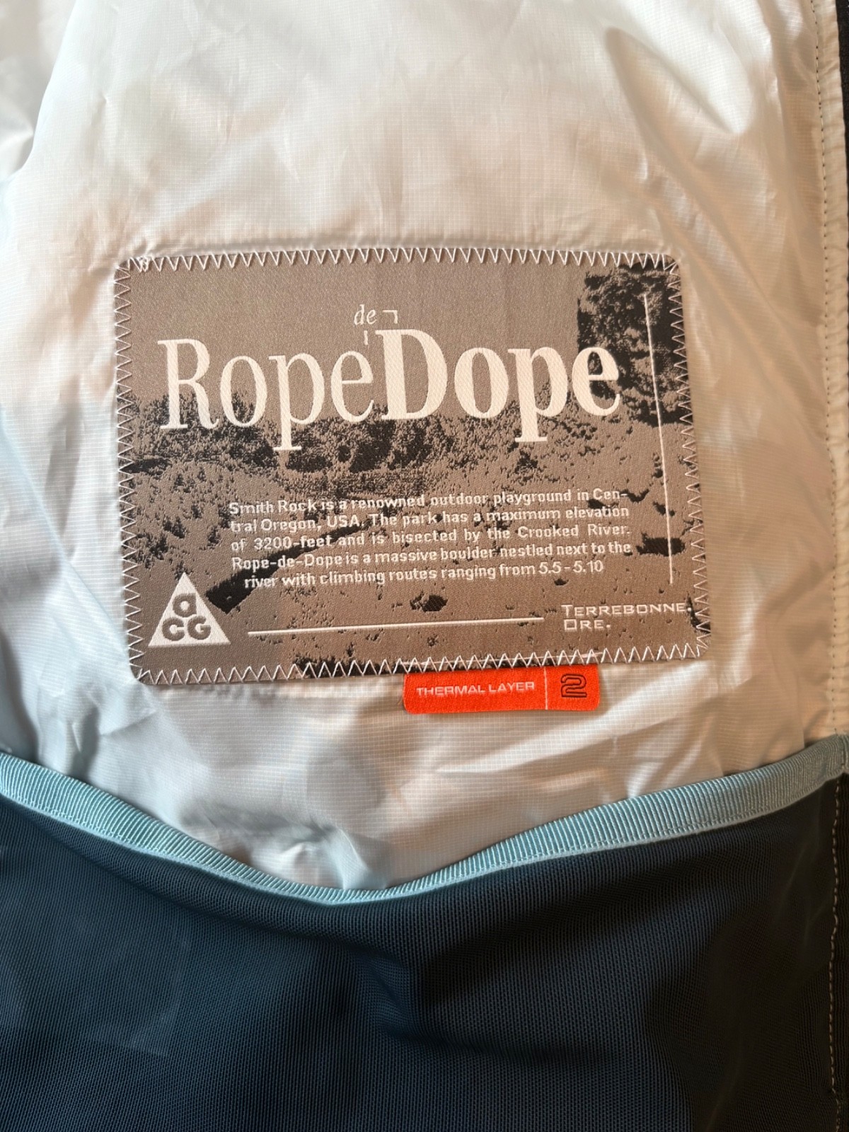 Nike Men's ACG Therma-FIT ADV PrimaLoft Jacket Medium NWT FV8690-478