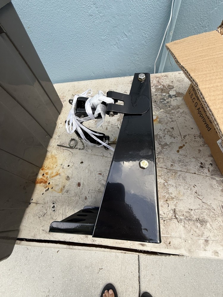 KIDDE 366242 Fire Ext. Bracket,Steel 5T909