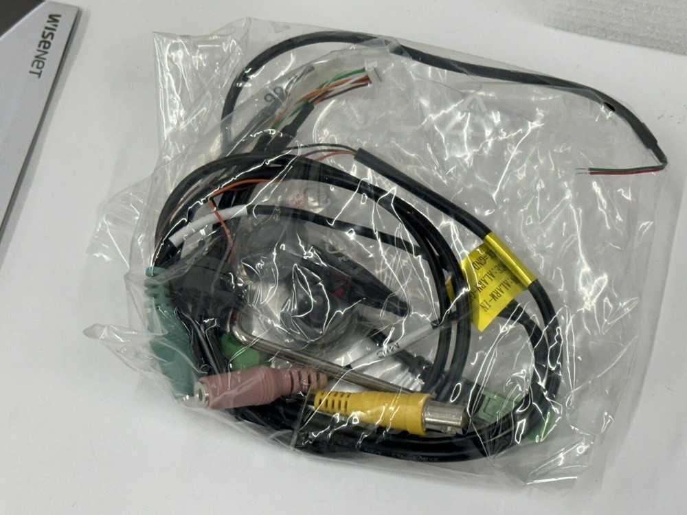 Hanwha Techwin TNV-7010RC 3MP IP Corner Mount Security Camera