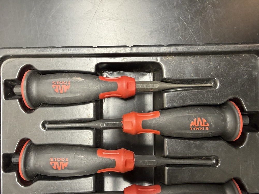 MAC TOOLS PCHG10SB 10-PC MOLDED GRIP PUNCH AND CHISEL SET