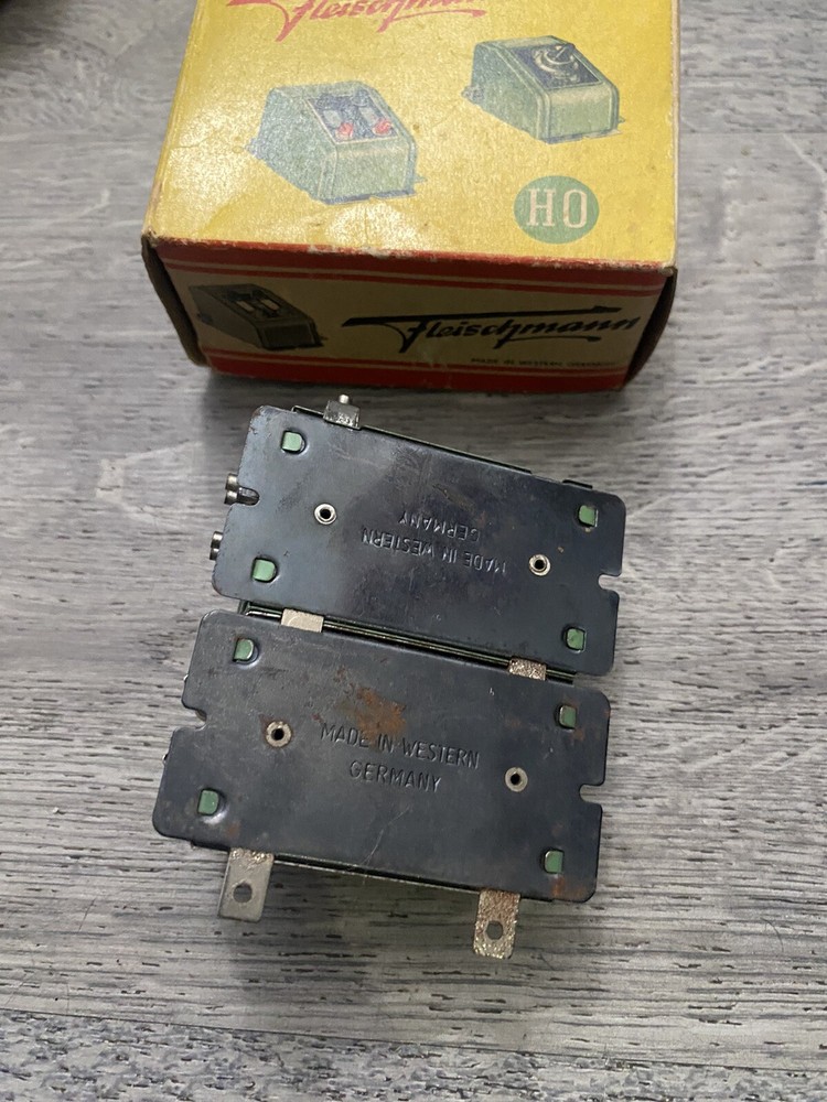 Fleischmann 517 /516 HO Scale Uncoupling Controller Switches