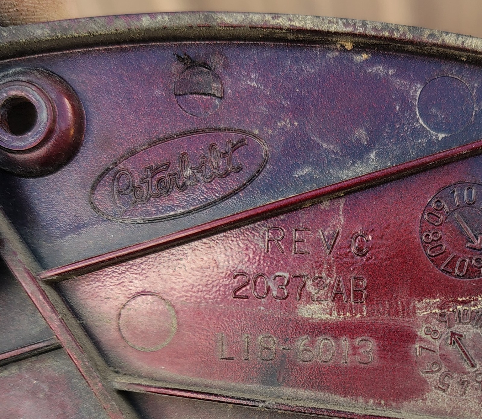 PETERBILT L18-6014 BEZEL-GRILLE AIR INTAKE LH TAG# 52964