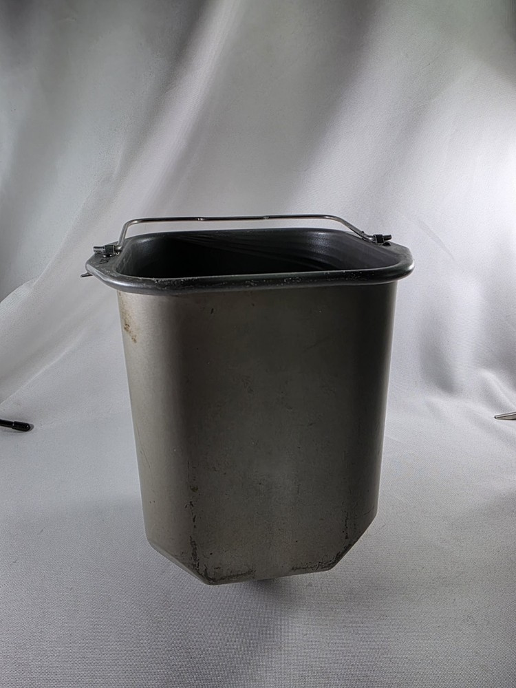 Breadman Plus Automatic Bread Maker TR-700 REPLACEMENT PAN ONLY - No PADDLE