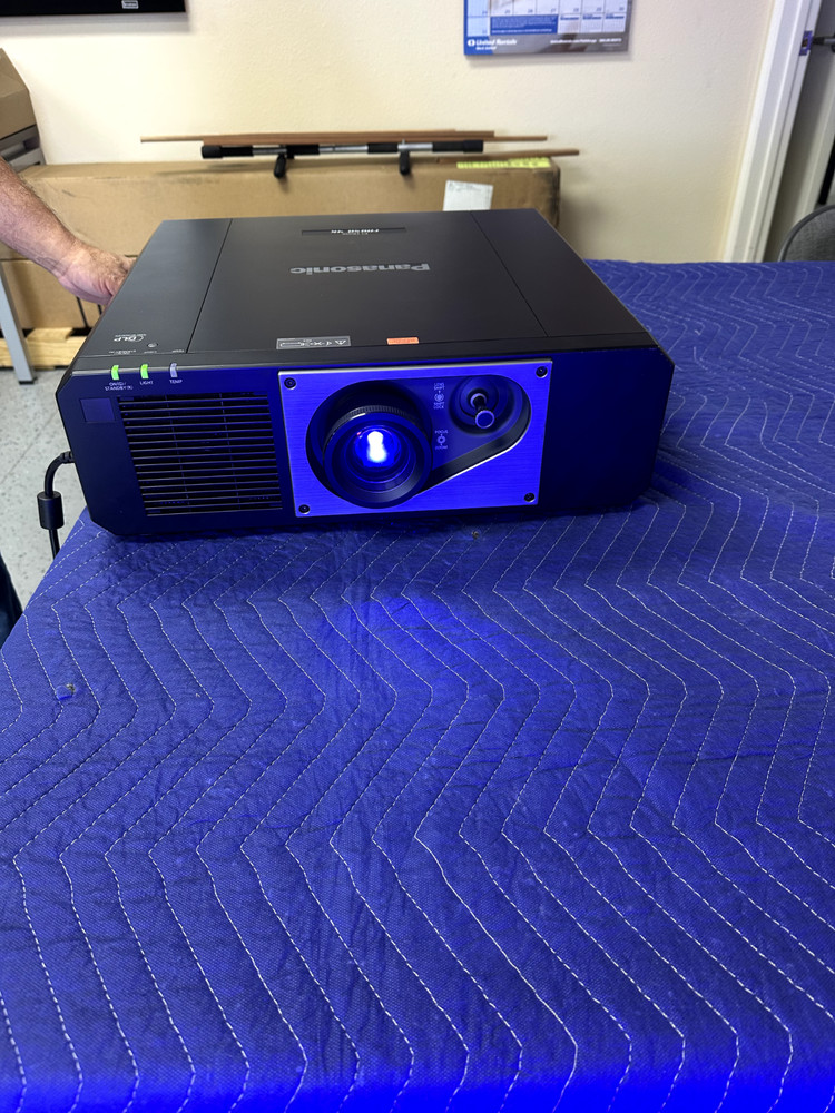 PANASONIC PT-FRQ50