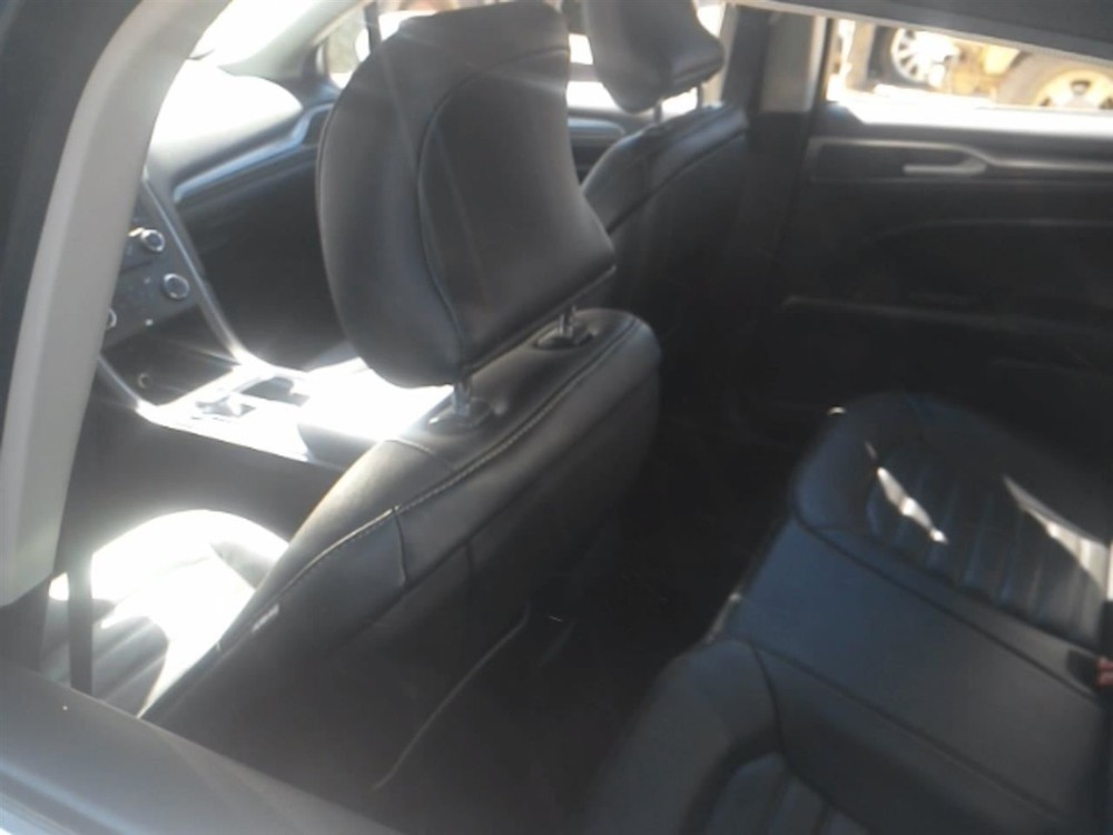 FUSION 2017 High Mounted Stop Light 104920547