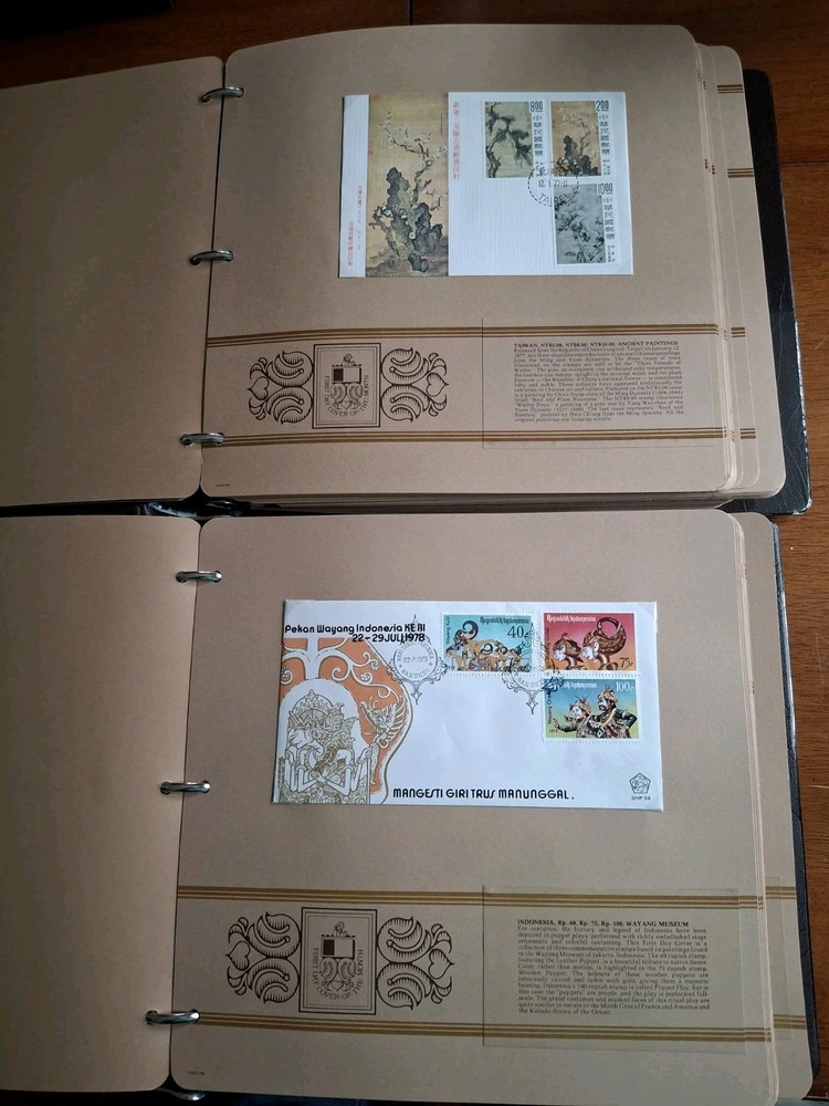 2 FLEETWOOD FDC FIRST DAY COVER OF THE MONTH 3-RING 2" BINDER with SLIPCASE