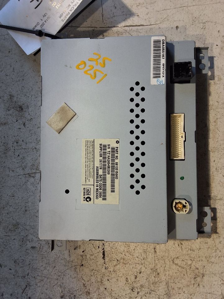 2011-2014 Chrysler 300 Front 8.4" Display Screen