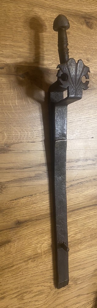 Antique Blacksmith Art Sword / Lock / Tool 15-17th