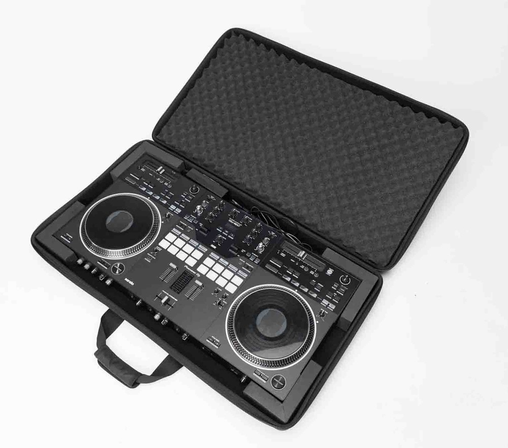 Pioneer DDJ-REV7, 2-Channel DJ Controller Package with Magma CTRL Case
