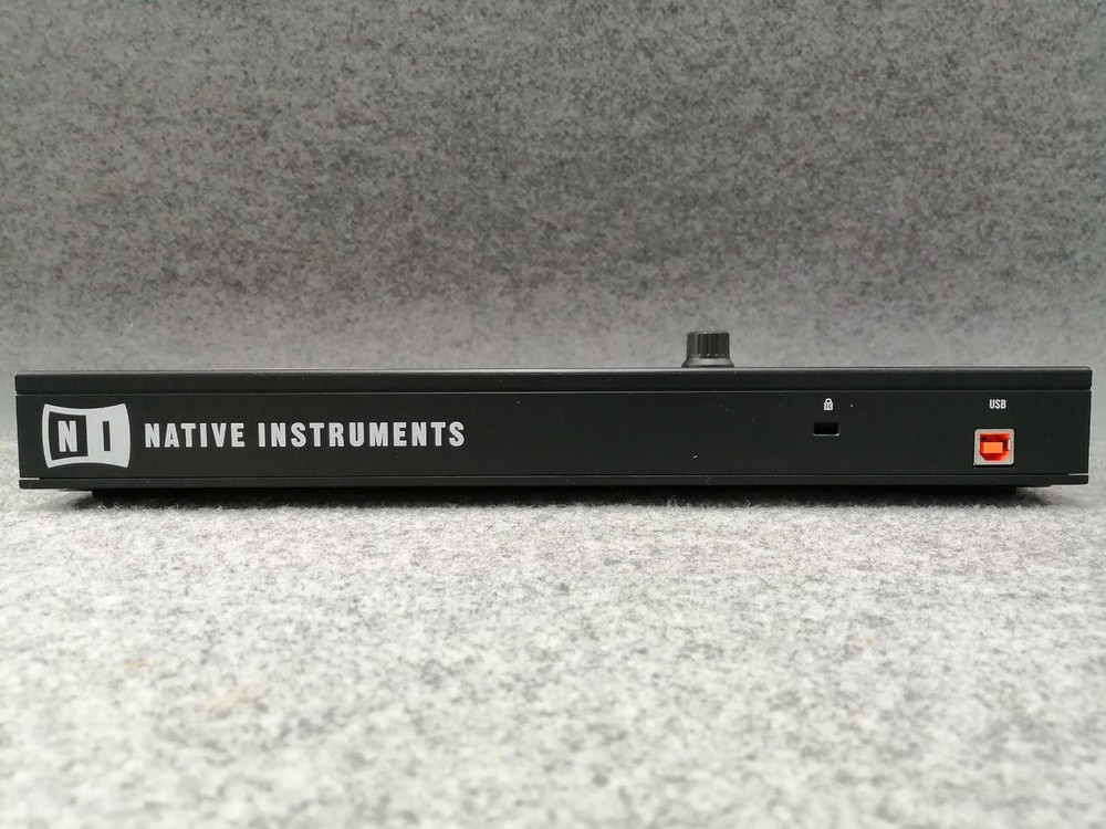 Native Instruments Maschine Mikro MK2 Controller Compact Sequencer MIDI USB