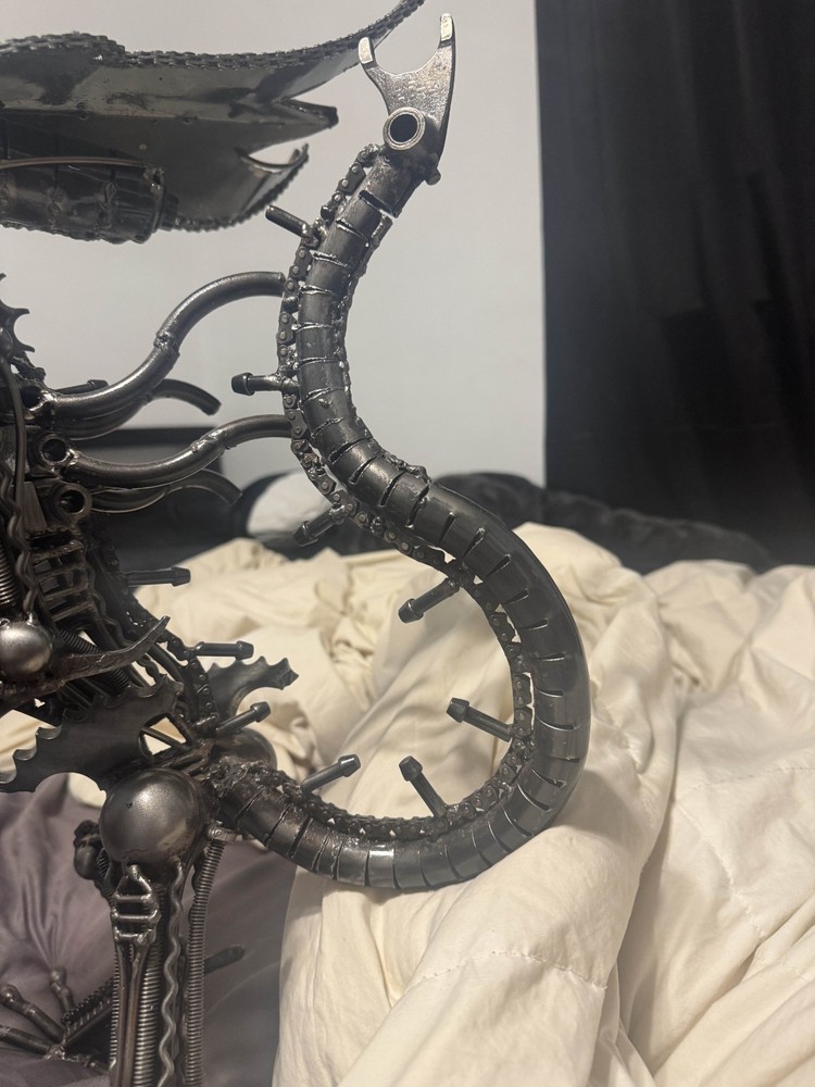 metal sculptures alien