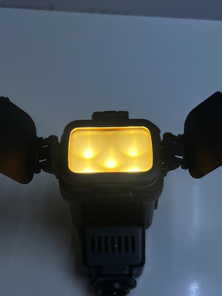 COMER CM-LBPS900 HD LED Video Light
