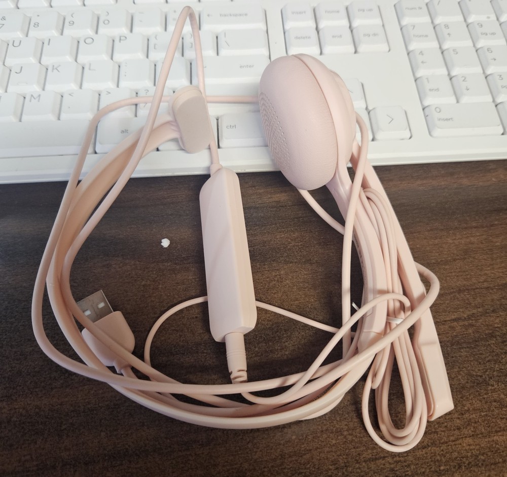 Amazon USB Headset with Microphone Noise Canceling - Pink