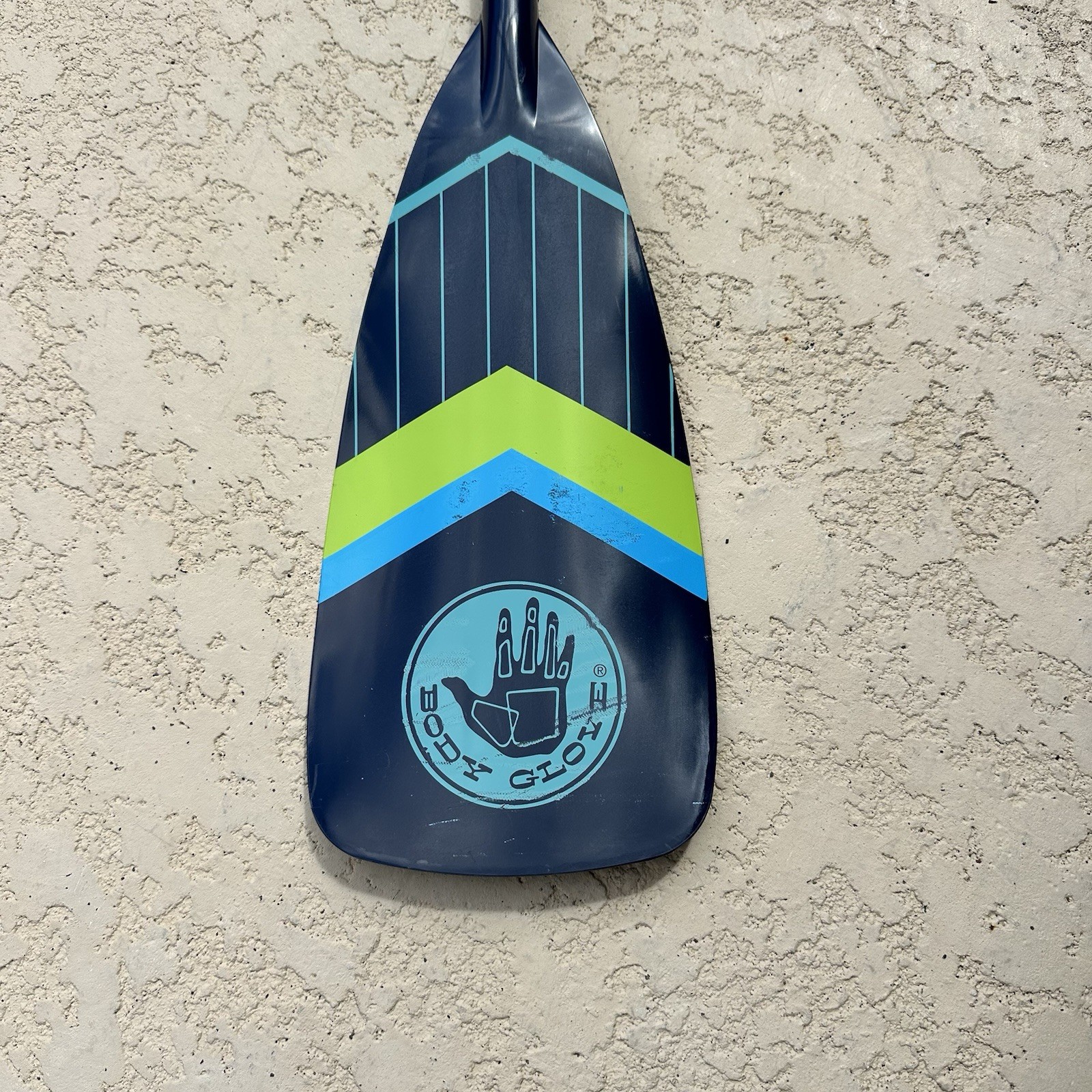 3-Piece Adjustable SUP Paddle –Lightweight, Floating Aluminum Shaft (Body Glove)