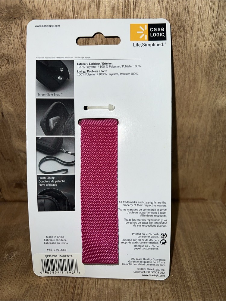 Case Logic QPB-201 Polyester in PINK Compact Camera Case Camera