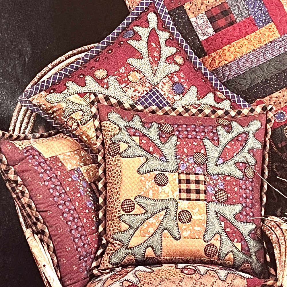Thimbleberries LJ92255 Split Oak Leaf Tablerunner Quilt PATTERN & Pillow Pattern