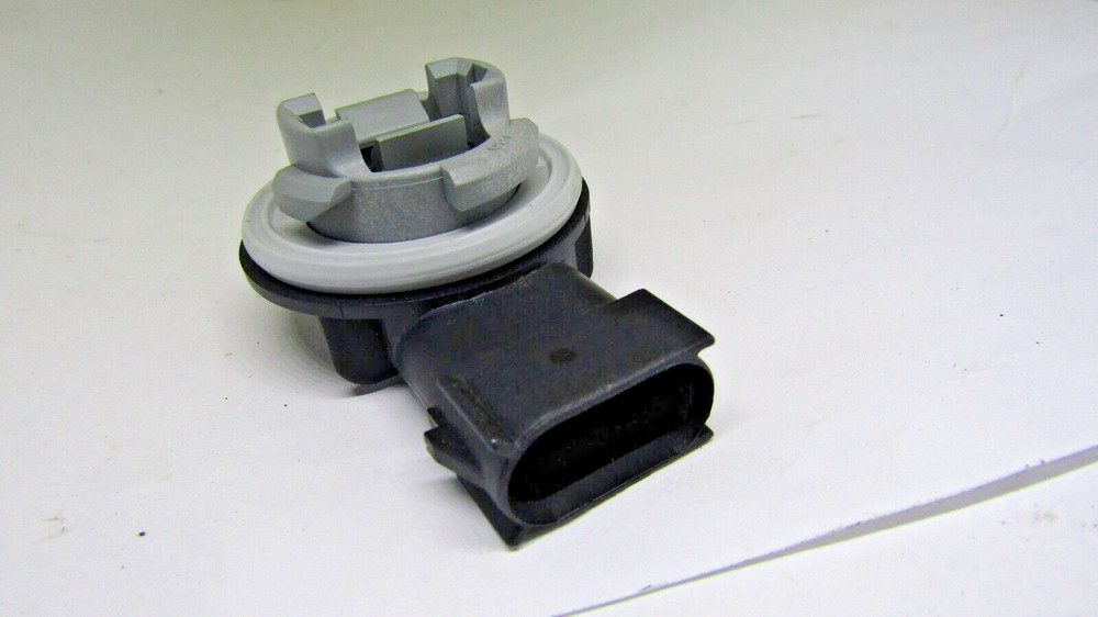MOPAR 68060655AA TURN SIGNAL LAMP SOCKET