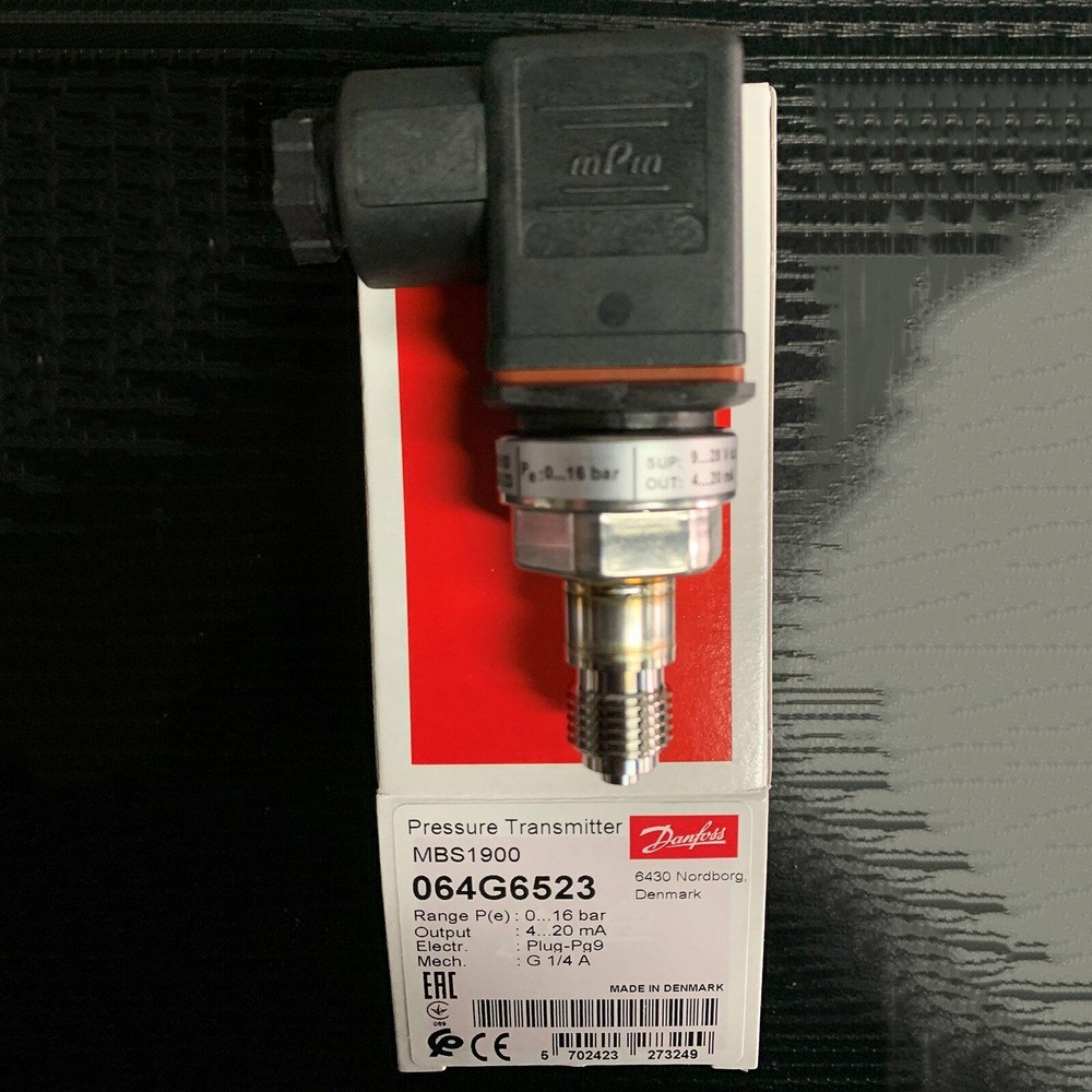 1pcs Danfoss MBS1900 pressure sensor 064G6523