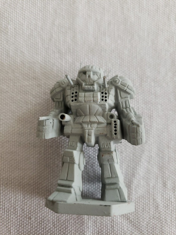 Battletech Plastic Figure  Primed