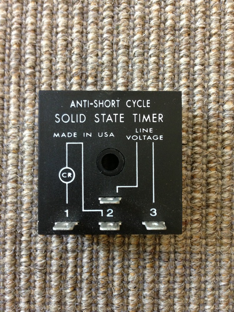 SSAC SOLID STATE Timer  230VAC 0.5A fixed 2m 2x2 ABB