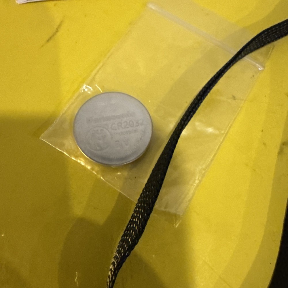 Aodelan SRR Pebble Remote Control Wireless Shutter Controller for Canon Camera